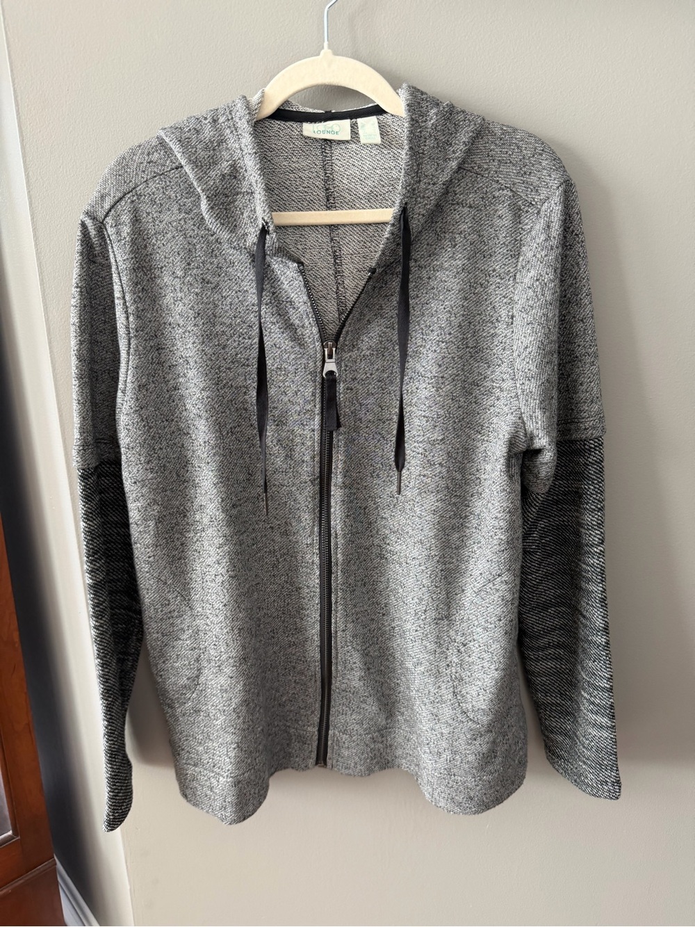 Logo Lounge Women's Gray Zip-Up Hoodie. Small